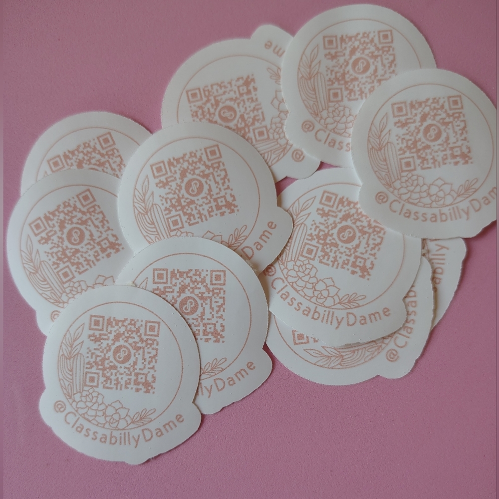 50 PCs Custom Made QR Code Sticker - Picture 2 of 4